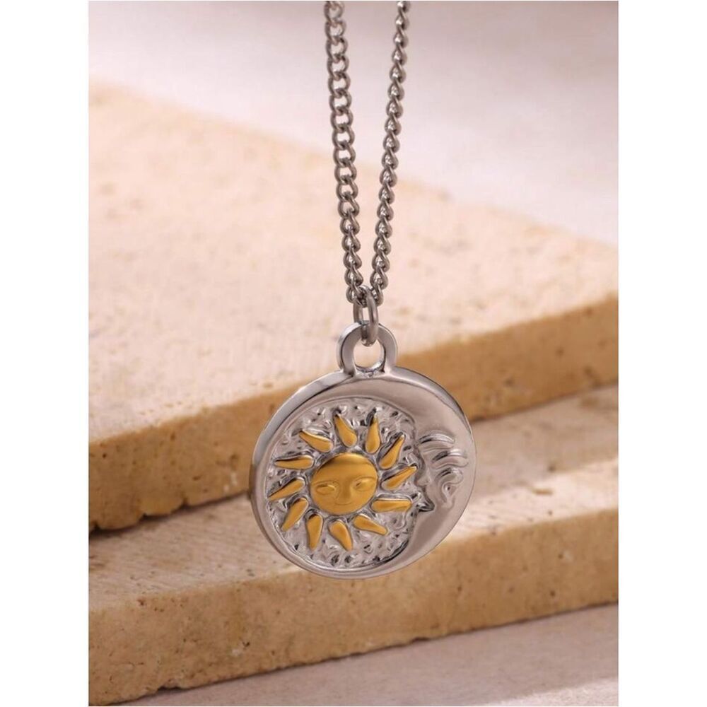 Boho moon necklace M1825